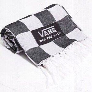 Vans Family Checkerboard Off The Wall Premium Cotton Throw Blanket Black White